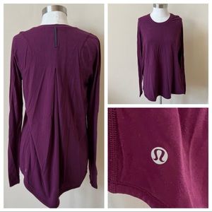 Lululemon purple gathered back crew neck top tee 5529